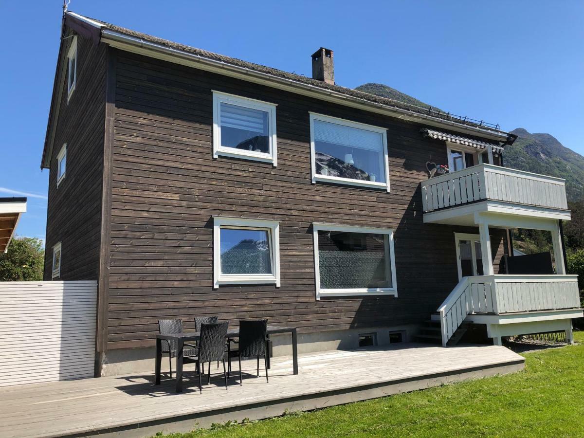 Andalsnes Apartments - Luxury Stay Exterior photo